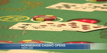 Horseshoe Lake Charles Casino and Hotel opens, Mattress Mack makes first bet