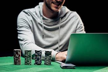 How has the Virginia online gambling industry performed in 2021?