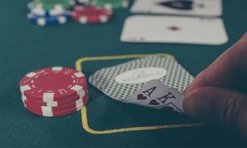 How to Use the Blackjack Table Correctly