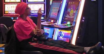 Majority of Legislature now sponsoring casino smoking ban bill