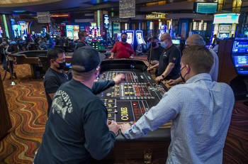 Nevada gaming win tops $1B for 9th straight month, sets record