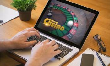 10 Ways Online Casinos Differ from Traditional Casinos