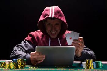 7 tips to stay safe when playing online casino games