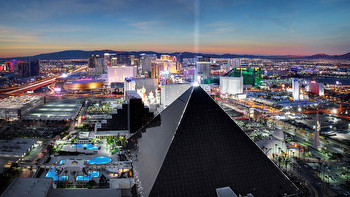 9 Reasons to Visit Las Vegas in April 2024
