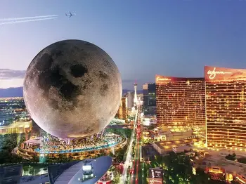 A Moon-Shaped Resort Is In the Works For Las Vegas