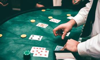 Advantages and features of blackjack online games in 2022