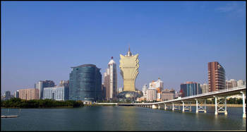 Annual aggregated gross gaming revenues rethink in Macau