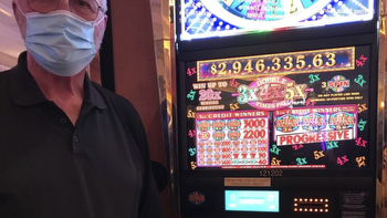 Another big winner in Las Vegas, man hits jackpot for $2.9M
