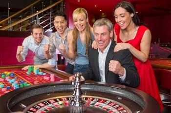 As Vegas Comes Roaring Back, Casinos Look Bullish