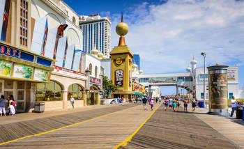 Atlantic City Casino Workers Continue Demanding Wage Increases