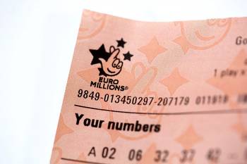 Biggest-ever EuroMillions jackpot rolls over again