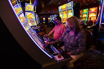 Bill would raise tax reporting limit for casino jackpots