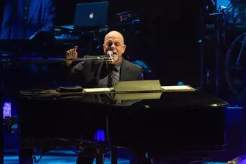 Billy Joel hits jackpot opening new stage at Fallsview Casino