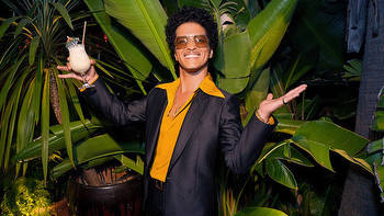 Bruno Mars hosting intimate New Year’s party in Las Vegas