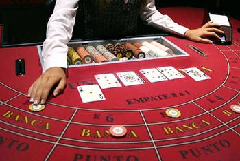 Can you pay your bills by playing baccarat online?