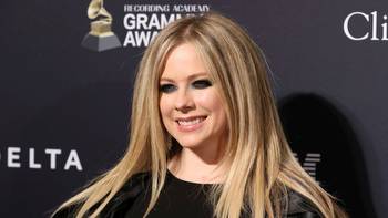 Casino Rama to reopen Entertainment Centre with Ontario-born Avril Lavigne