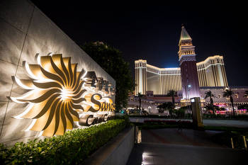 Casino stocks rise as Macau relaxes regulations