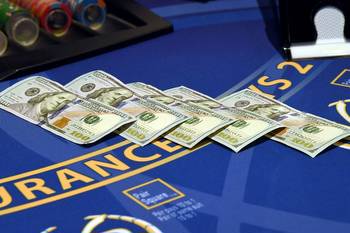 Casinos Consider Cashless Gambling to Fight Coronavirus