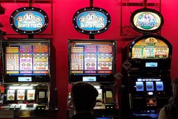 Chilean gaming bill bans use of slot machines outside casinos