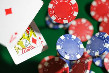 Choose your right website to Baccarat & make money