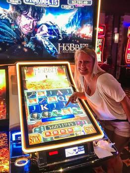 Colorado Springs woman strikes it big with a more than half-a-million dollar win at Wildwood Casino
