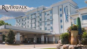 Comprehensive Review of Riverwalk Casino Hotel in Vicksburg, MS