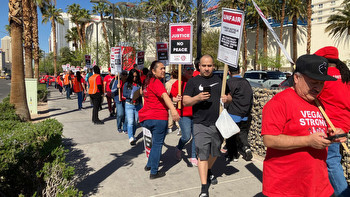 Culinary Union pickets Virgin Hotels Las Vegas amid stalled contract talks