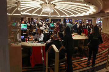 F1 fans send Strip casinos to second-highest gaming revenue month