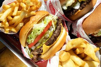 Fatburger on Las Vegas Strip: Chain adds 2 locations