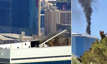 Fontainebleau in Las Vegas has roof covered in smoke after fire