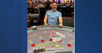 Guest playing poker for half hour gets 5-card royal flush, earning a $500k