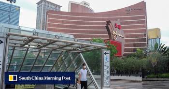 Hong Kong stocks slip as Apple parts suppliers, Macau casino operators suffer on earnings pressure