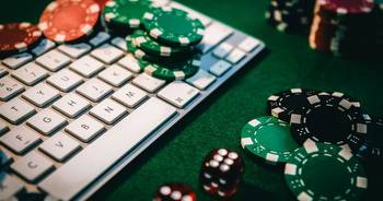 How do the Netherlands regulate online casinos?