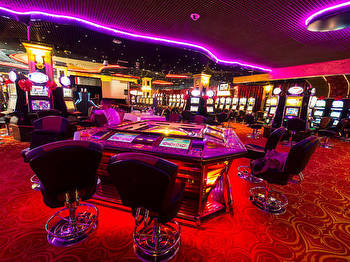 How Do White Label Casinos Compare to In-House Casinos?