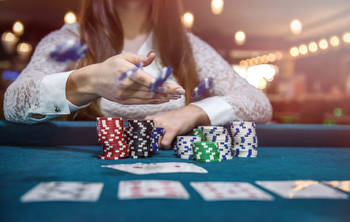 How to Be a Croupier in a Live Casino