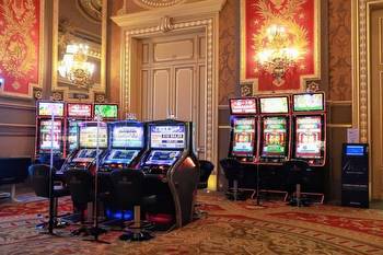 HOW TO: play in a Monaco casino