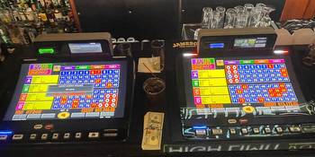 Husband, wife both hit jackpots at casino totaling over $100K