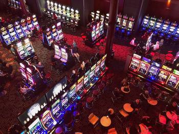 Land-Based Casinos VS Online Casinos: What is Best?