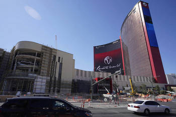 Las Vegas Advisor: More casinos bring back parking fees in Las Vegas