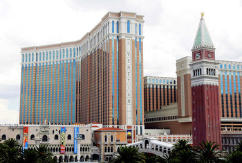 Las Vegas Advisor: Strip casino goes retro with coin, token slots