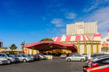Las Vegas Casino Kingpin Stan Mallin Dies at the Age of 98
