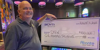 Las Vegas local hits $100K jackpot at off-Strip casino