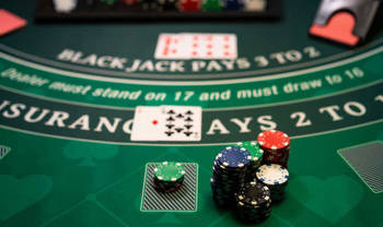 Live Dealer Blackjack Variations: How to Play and Win Different Games