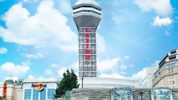 Live table games have returned to Casino Niagara in Niagara Falls, Ontario