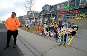 Loveland resident decorates yard with recreated Las Vegas marquee signs