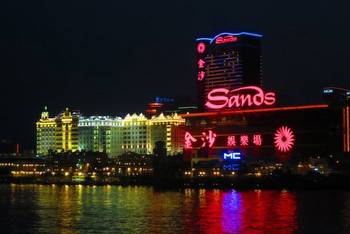 Macau Casino Shares Soar as China Tour Groups to Return