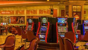 Macau casinos must feature flashing clocks on all slots by 2024