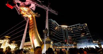 Macau to sign off on 6-month casino operator licence extensions -media
