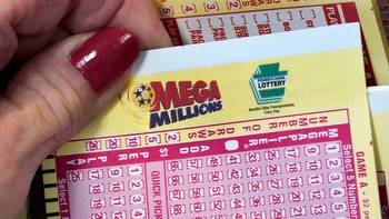 Mega Millions lottery jackpot soars to $1.55 billion