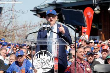 Mets owner Steve Cohen seeks Queens input while eyeing casino bid